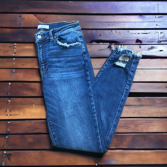 KanCaN Estilo Dark Wash Distressed High Rise Skinny Jeans | Women’s Size 13/30 - Picture 4 of 7